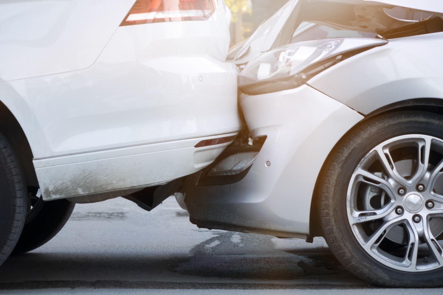auto accident between two cars