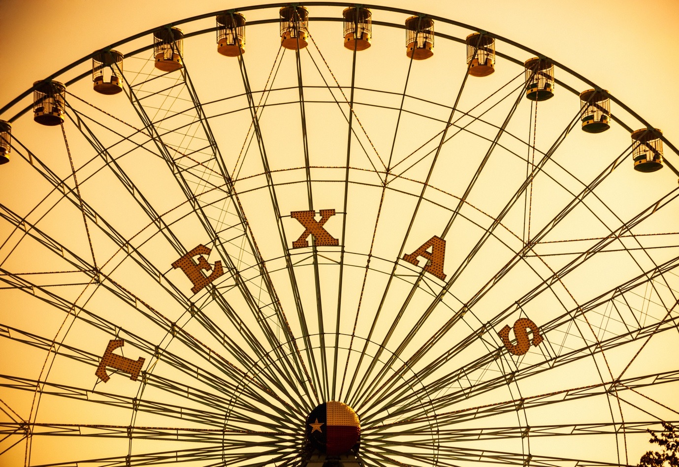 Texas written on Ferris Wheel ride